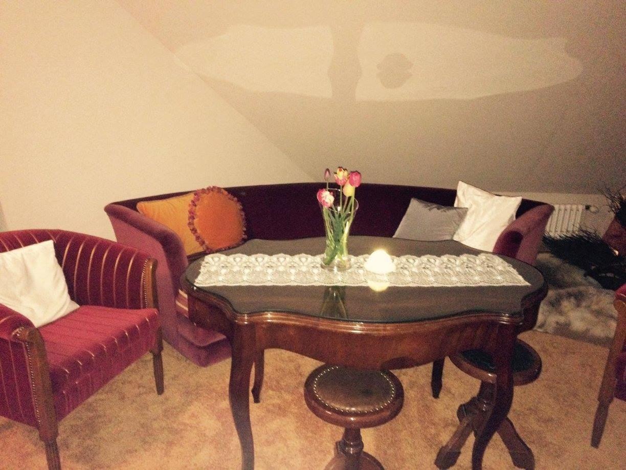 Dom Wypoczynkowy "Pod Strzecha" W Giewartowie Extérieur photo